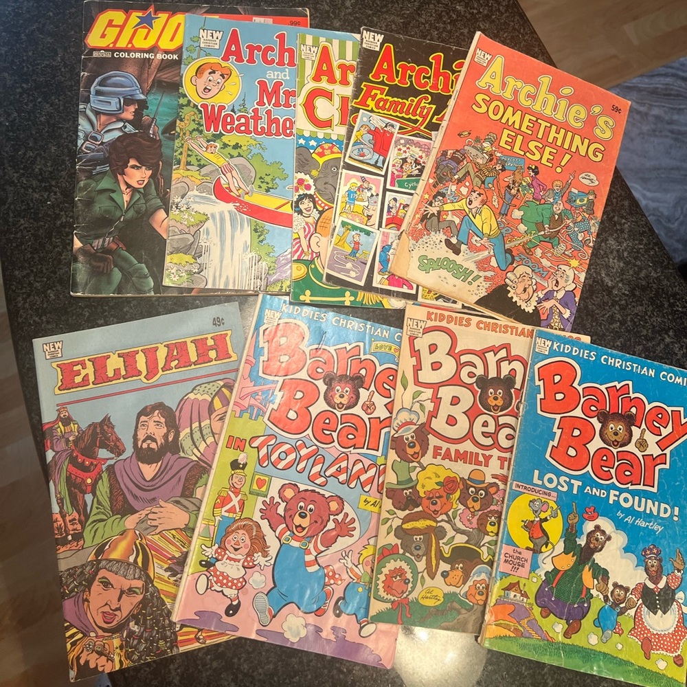 Vintage Christian comic books. Red and Blue Office Essentials with Bold Design
